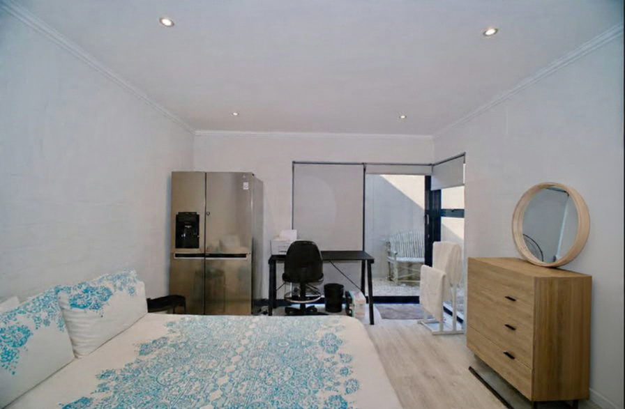 3 Bedroom Property for Sale in Calypso Beach Western Cape